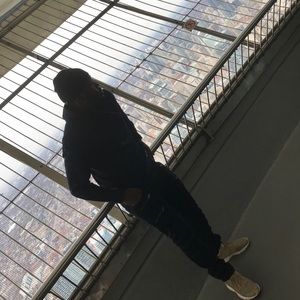 Meet your Posher, Ulandus